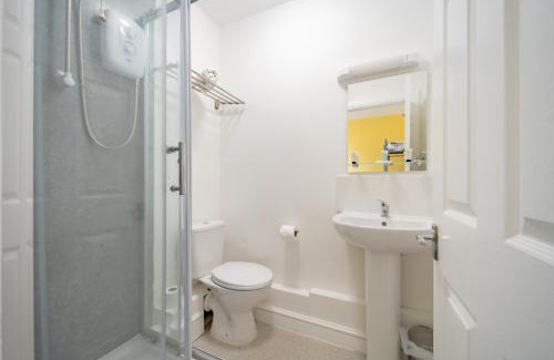 Cannards Grave Hotel | The Well Inn