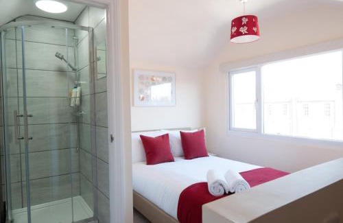 Burton on Trent House | The Wellington - Ideal for Professionals