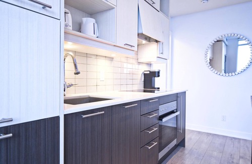 Wellington Place Apartment | The Wells Suites