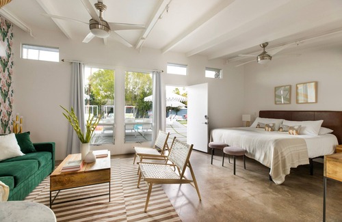 Tahquitz River Estates Hotel | The Wesley by AvantStay | Private Boutique Hotel in the Heart of Palm Springs