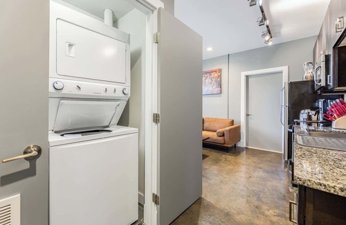 Roanoke Apartment | The West End Flats Su