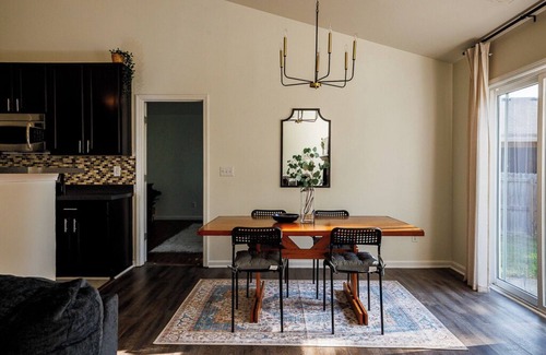 Buechel House | The Whiskey Hollow. 4BR, 2BA Louisville Retreat Designed for Extended Stays