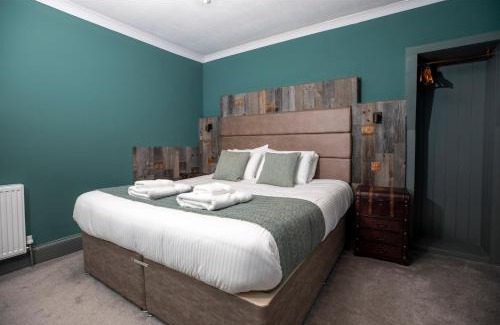 Oban Hotel | The Whisky Vaults
