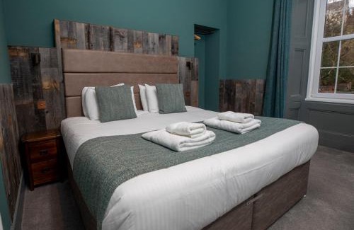 Oban Hotel | The Whisky Vaults