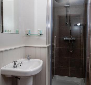 Oban Hotel | The Whisky Vaults