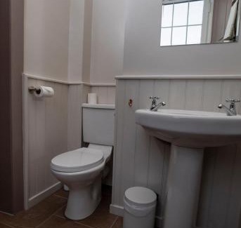 Oban Hotel | The Whisky Vaults