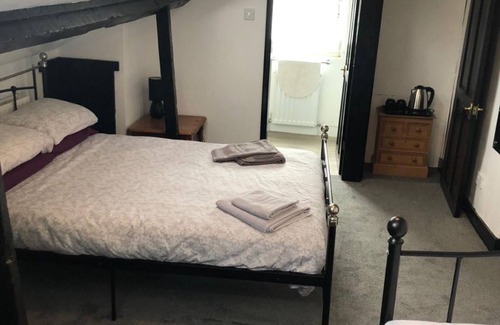 Whitton Hotel | The White Hart Inn