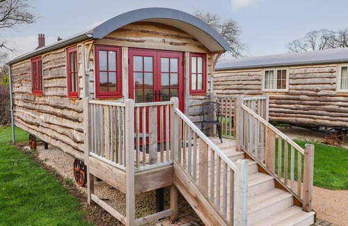 Ryther Cottage | THE WHITE PRINCESS, romantic, character holiday cottage in Tadcaster
