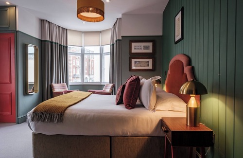 Southampton City Centre Hotel | The White Star Tavern