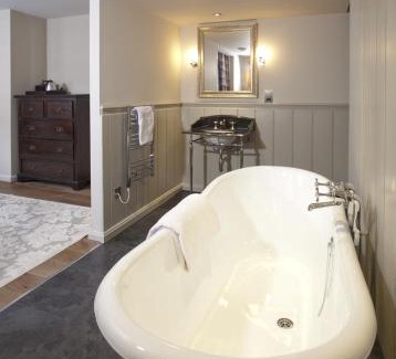 City Centre Hotel | The White Swan Hotel
