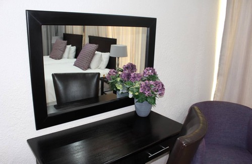 Klerksdorp House | The Willow Tree Guest House