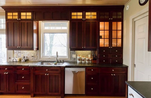 Wellington House | The Winery Home