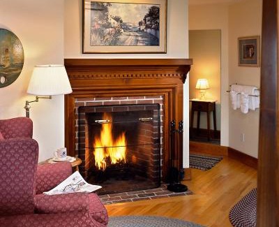 Harwich Center Hotel | The Winstead Inn