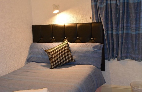 Blackpool Town Center House | The Woodland Hotel
