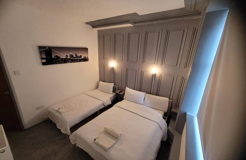 Blackpool Town Center House | The Woodland Hotel