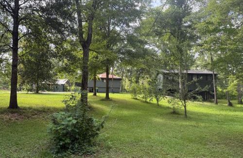 Fluker Villa | The Woods Camp on the River