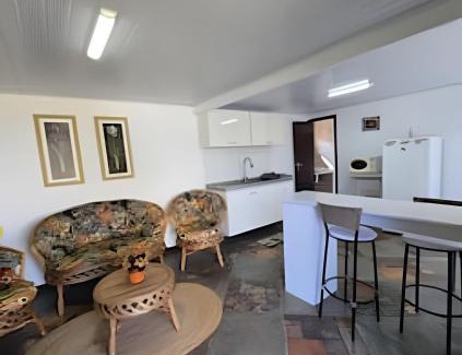 Vila Poran Bed & Breakfast | The Writer's House