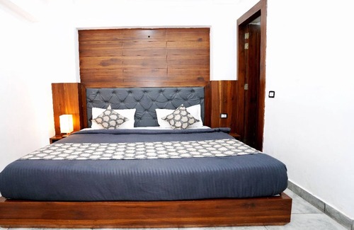Tapovan Hotel | The Yachi's