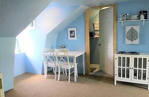 Nassau Apartment | The Yellow Butterfly Loft