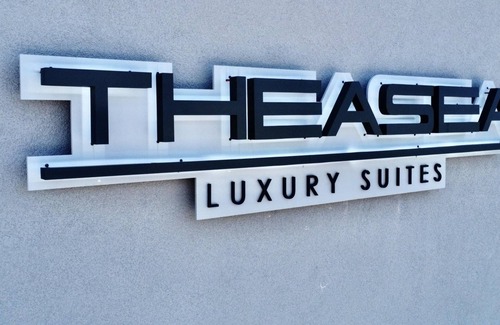 Nea Iraklia Apartment | Theasea Luxury Suites- Bungalow 2