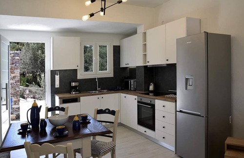 Platis Gialos Apartment | Theasis Sifnos Apatments