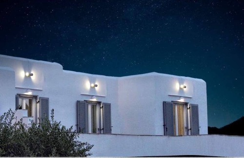 Platis Gialos Apartment | Theasis Sifnos Apatments