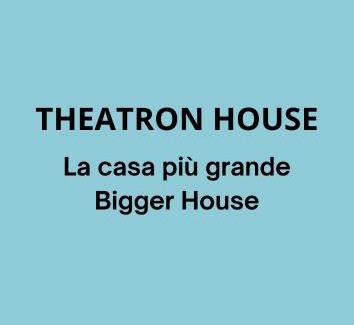 Old Town House | Theatron Houses