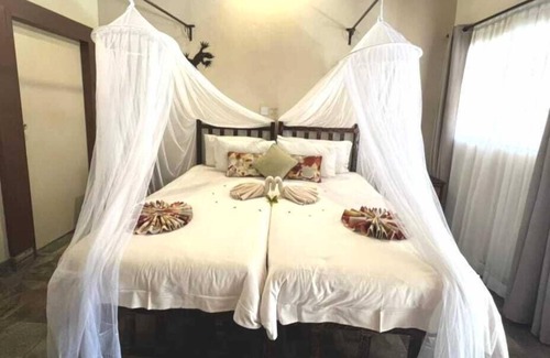 Kasane Cabin | Thebe River Safaris