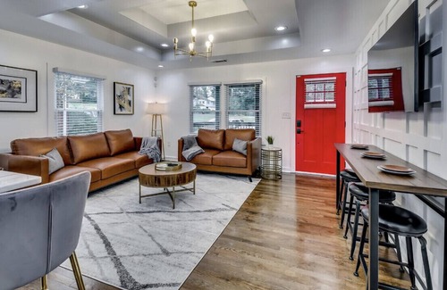 Collier Heights House | TheRedDoorBnbATL! Atlanta's Luxe Retreat!