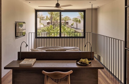 Lambi Hotel | Theros All Suite Hotel - Adults Only