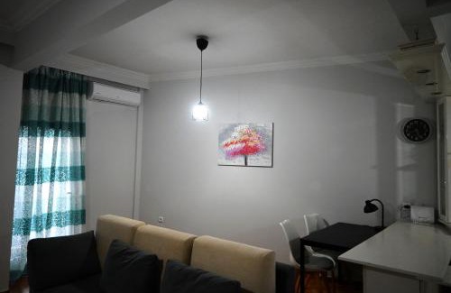 Old Town Apartment | Thessaloniki Tsinari 2 BR With patio