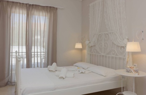Alikanas House | Thetis