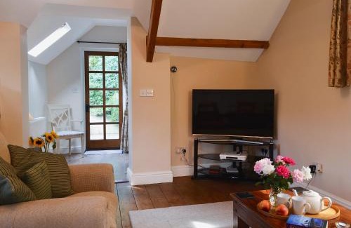 Hartland House | Thimble Cottage