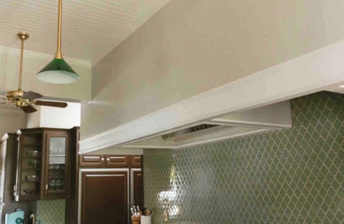 Medford House | This boutique hotel is a 1 bedroom(s), 1 bathrooms, located in Central Point, OR.