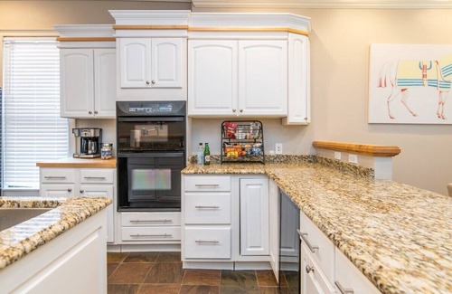 Woodward Heights House | This house is a 3 bedroom(s), 2.5 bathrooms, located in Lexington, KY.
