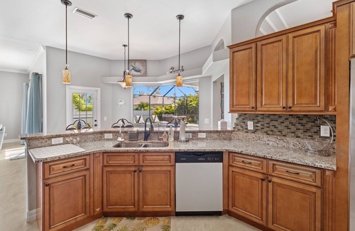 North Port House | This house is a 4 bedroom(s), 2.5 bathrooms, located in North Port, FL.