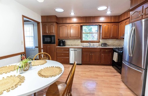Parkesburg House | This house is a 4 bedroom(s), 2.5 bathrooms, located in Parkesburg, PA.