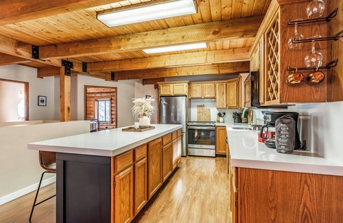 Summit Park House | This house is a 5 bedroom(s), 3 bathrooms, located in Park City, UT.