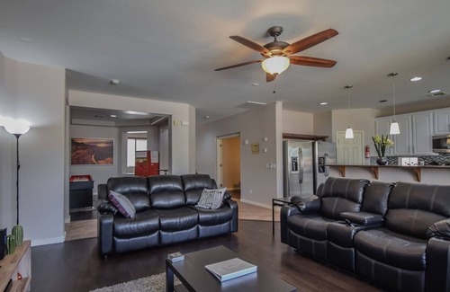 Maricopa House | THIS IS WHAT I'M TALKING ABOUT!!! 3BEDROOM, 2BATH, HEATED POOL- additional fee
