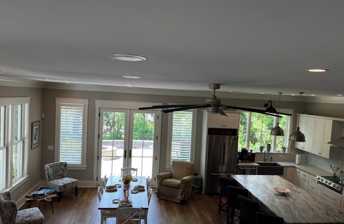Port Royal House | This lovely home is just half mile from the gates of Paris Island