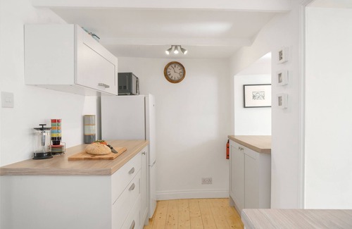 Goldsithney Cottage | This quaint, charming cottage is perfect for holiday makers looking for an authentic, Cornish getawa