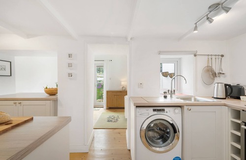 Goldsithney Cottage | This quaint, charming cottage is perfect for holiday makers looking for an authentic, Cornish getawa