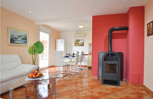 Kurili House | This small and cozy vacation home with pool is the ideal place for a family vacation.