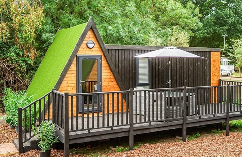 Bumble's Green House | This stylish and contemporary holiday home is great for a family getaway.