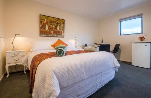 Kawaha Point House | Thistle Do Retreat
