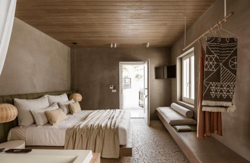 Old Town Naxos Apartment | Thoe Suites Naxos - Indoor Jacuzzi