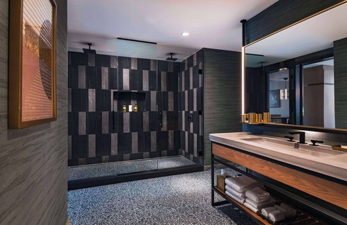 Downtown Austin Hotel | Thompson Austin, by Hyatt