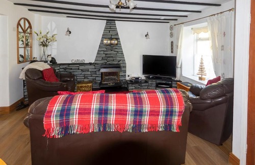 Fishguard House | Thorn cottage
