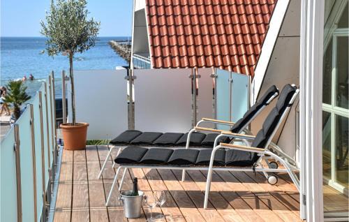 Karrebksminde Apartment | Three-Bedroom Apartment In Karrebaksminde