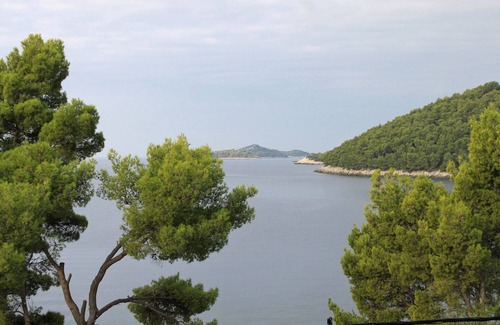 Brna Apartment | Three bedroom apartment with terrace and sea view Brna, Korčula (A-9296-a)